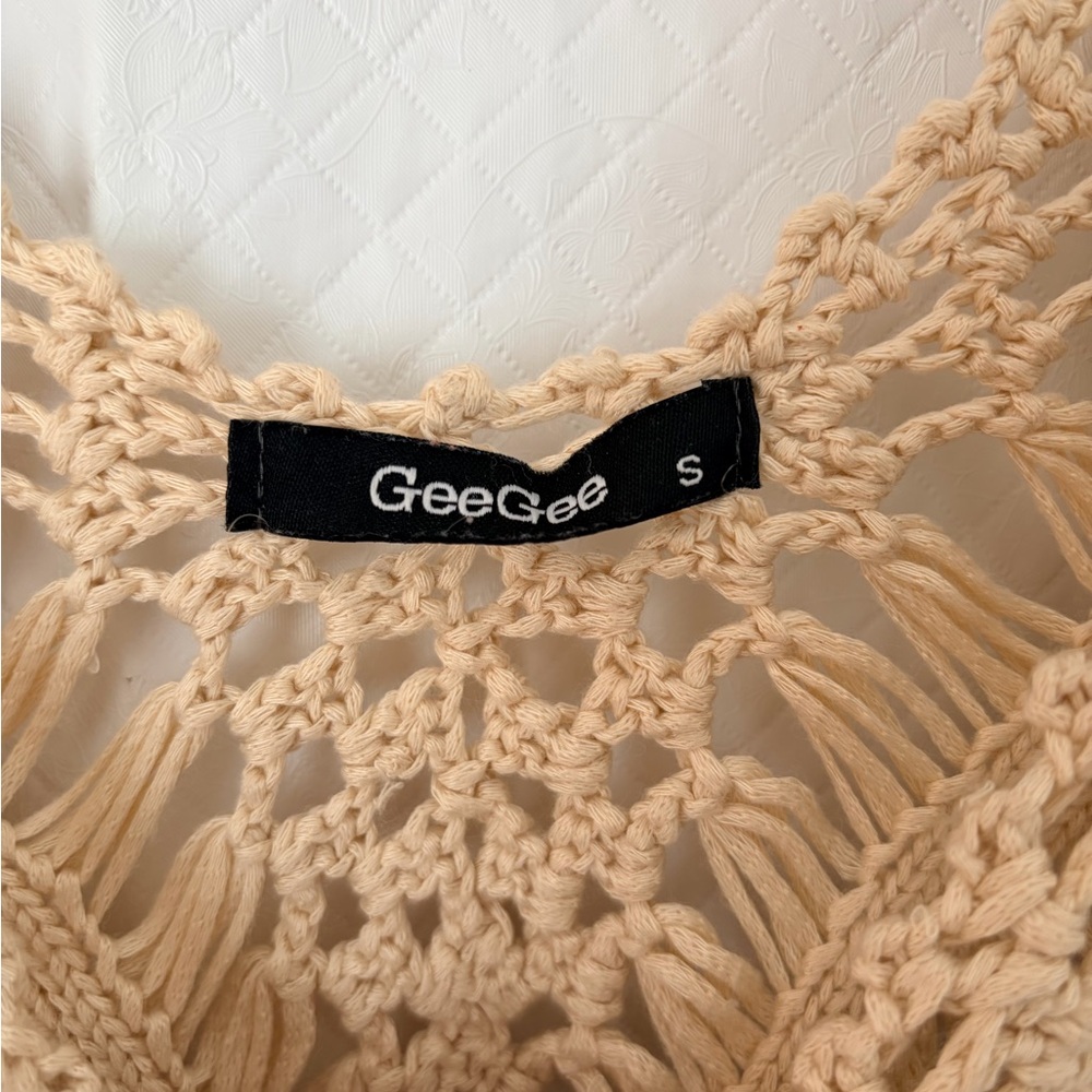Crochet-Trim Tie-Dye V-Neck Blouse - Cream & Gray - Picture 4 of 9